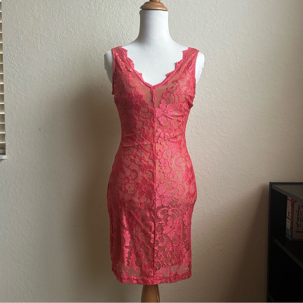 B. Darlin - Floral Lace Sleeveless Bodycon Midi Dress